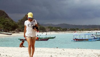 Pantai Tanjung Aan Bukit Merese